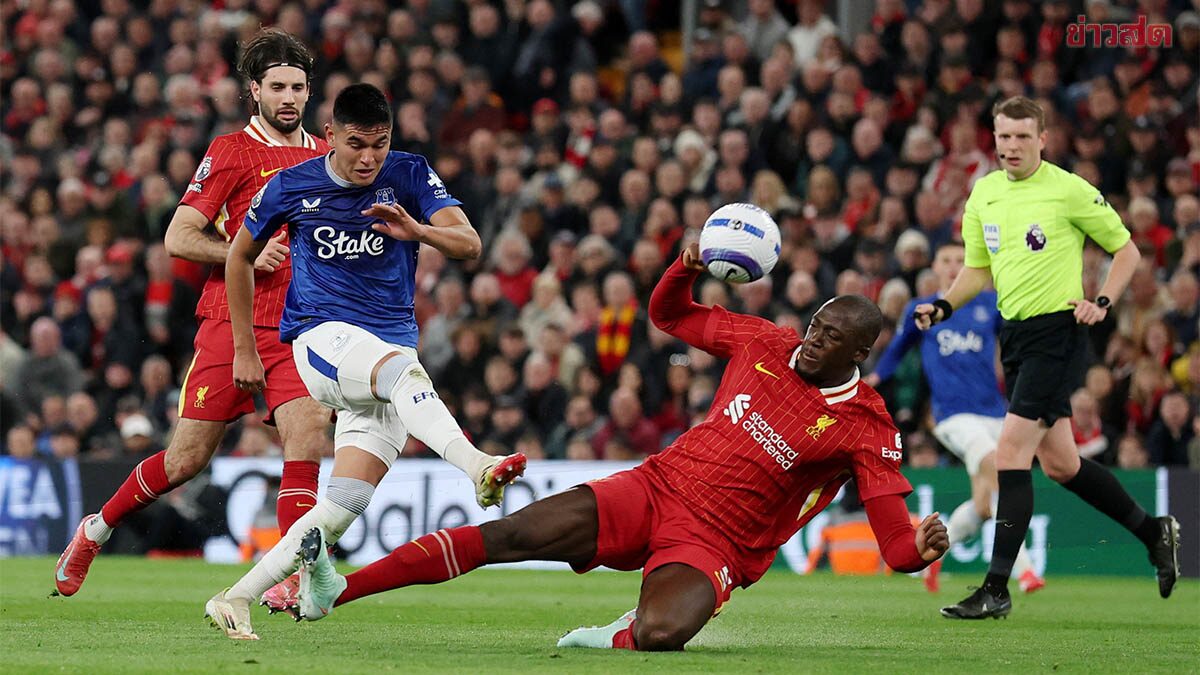 ภาพสะท้อนที่ แอนฟิลด์